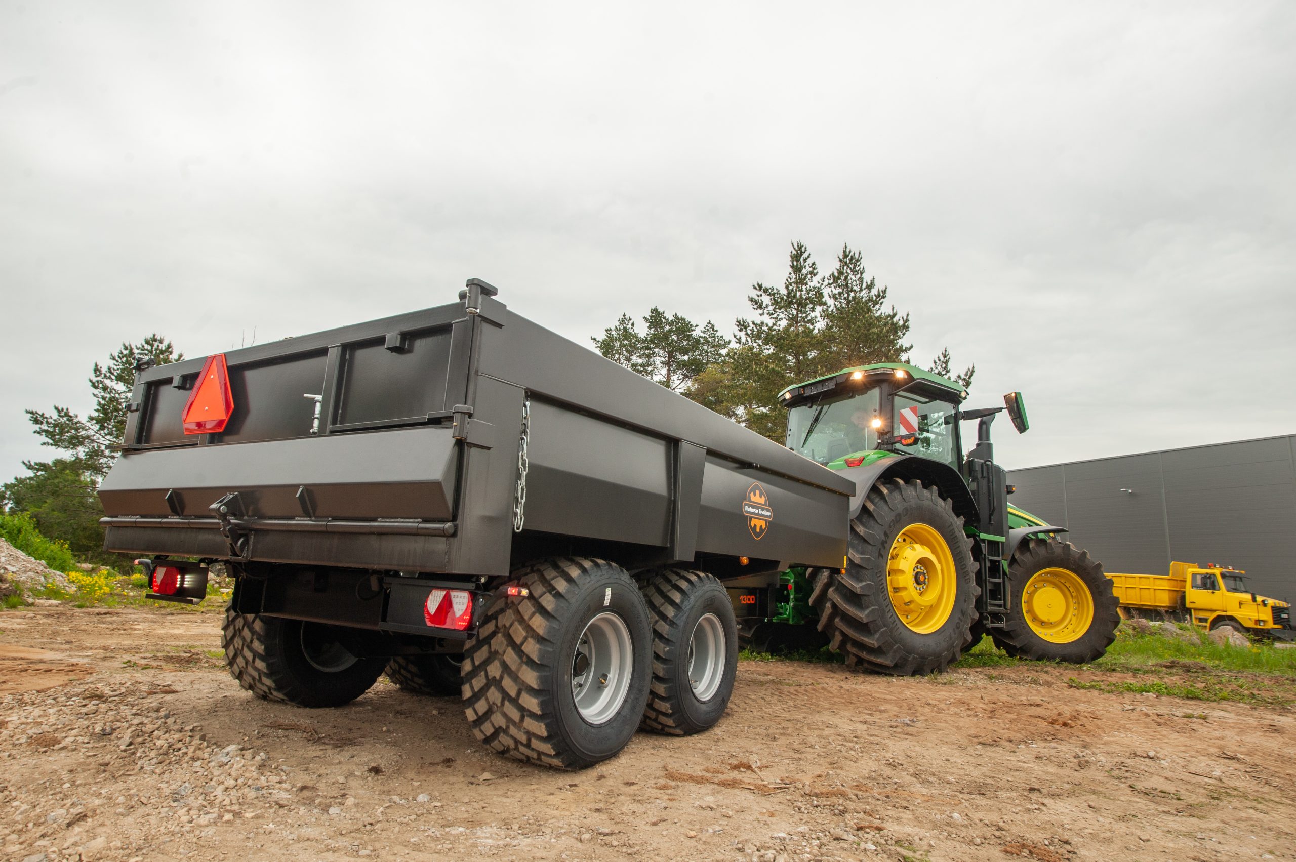 Palmse Trailer PT1300E-SB